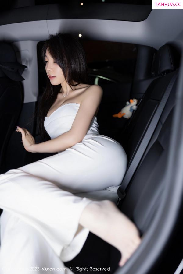 陈芝 芝芝Booty [XiuRen]高清写真图 2023.04.24 No.6628 徐莉芝Booty 时尚美腿第36张图片